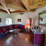 D'hotes Au Chateau De Belcastel (Aveyron)