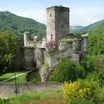 לינה וארוחת בוקר D'hotes Au Chateau De Belcastel (Aveyron)